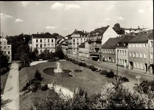 Ak Reichenbach im Vogtland, Park des Friedens an der Bahnhofstraße, Springbrunnen