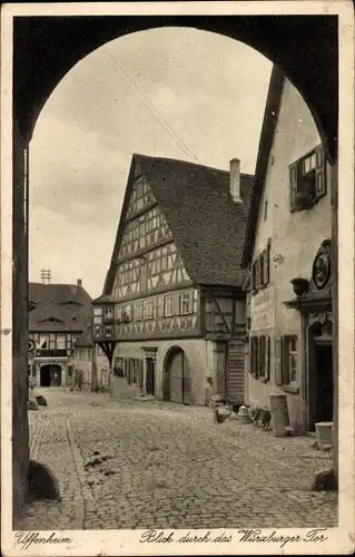 Ak Uffenheim in Mittelfranken, Blick durch das Würzburger Tor
