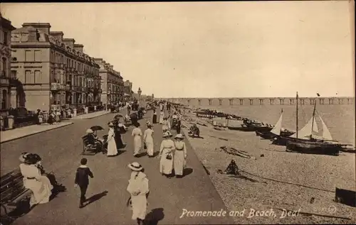 Ak Deal Kent England, Promenade and Beach