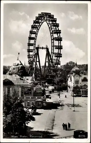 Ak Wien 2, Riesenrad, Gebäude, Passanten
