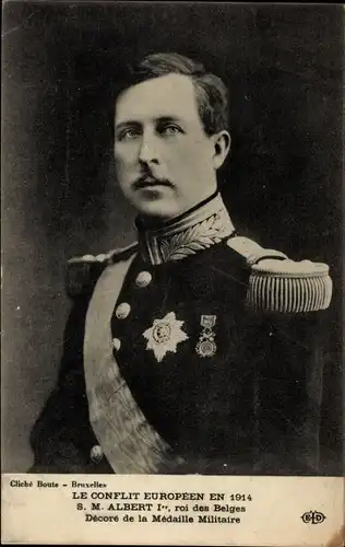 Ak Albert I., Roi des Belges, Decore de la Medaille Militaire, Portrait