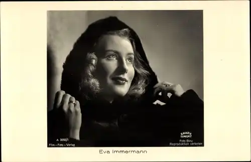 Ak Schauspielerin Eva Immermann, Portrait