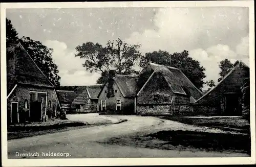 Ak Drenthe Niederlande, Drentsch heidedorp