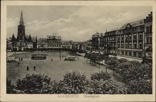 Ak Saarlouis im Saarland, Marktplatz