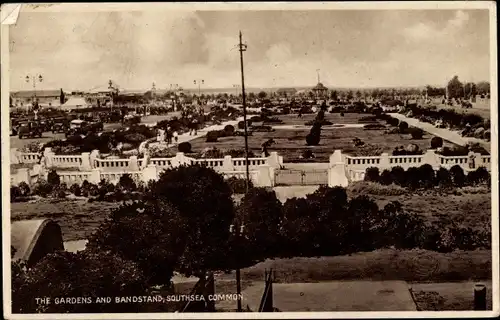 Ak Southsea Portsmouth South East England, The Gardens and Bandstand