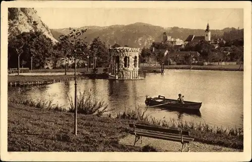 Ak Puchberg am Schneeberg in Niederösterreich, Gewässer, Boot, Ortsansicht