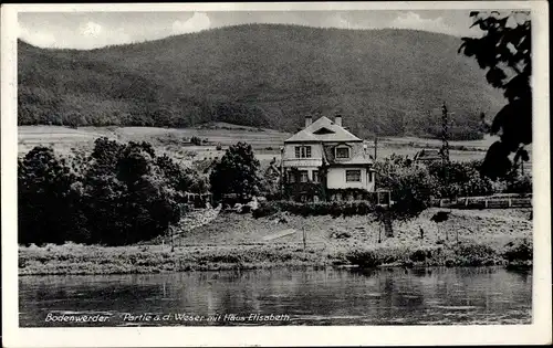 Ak Bodenwerder an der Weser, Pension Möller, Partie an der Weser mit Haus Elisabeth