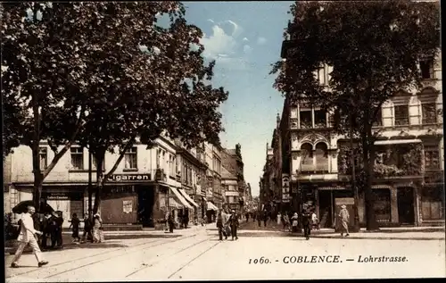 Ak Koblenz in Rheinland Pfalz, Lohrstraße, Zigarrenladen, Passanten