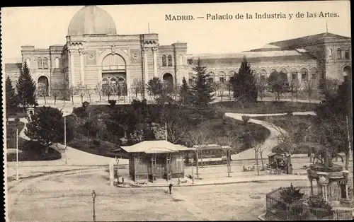 Ak Madrid Spanien, Palacio de la Instustria y de las Artes, tranvía