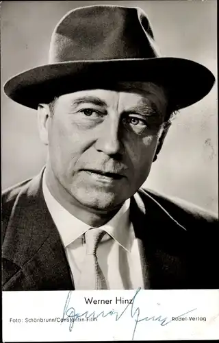 Ak Schauspieler Werner Hinz mit Hut, Autogramm