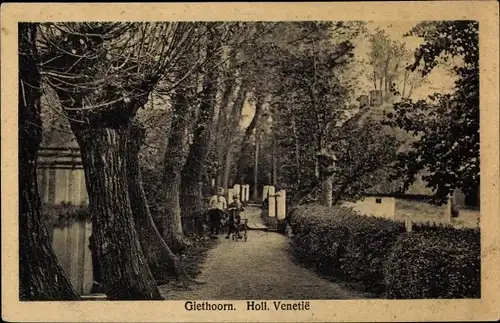 Ak Giethoorn Overijssel Niederlande, Holl. Venetie, Straßenpartie