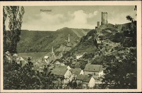 Ak Monreal in der Eifel, Blick auf den Ort mit Burgturm