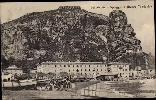 Ak Terracina Lazio Italien, Spiaggia e Monte Teodorico