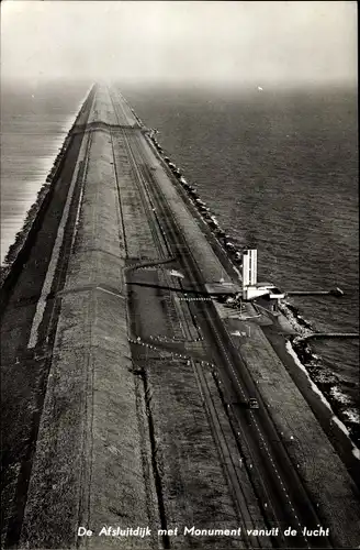 Ak Afsluitdijk Friesland Niederlande, Monument vanuit de lucht