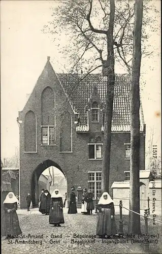 Ak Mont Saint Amand Sint Amandsberg Gent Ostflandern, Beguinage, Ingangpoort