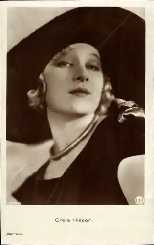 Ak Schauspielerin Greta Nissen, Portrait, Hut