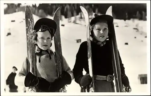 Ak Prinzessin Beatrix der Niederlande, Prinzessin Irene, Skiurlaub in St. Anton 1950