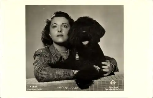 Ak Schauspielerin Jenny Jugo, Portrait mit Schnauzer