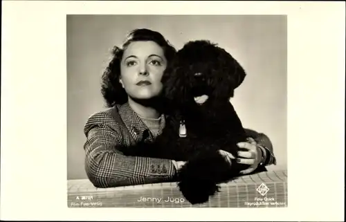 Ak Schauspielerin Jenny Jugo, Portrait mit Schnauzer