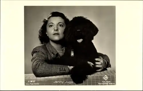 Ak Schauspielerin Jenny Jugo, Portrait mit Schnauzer