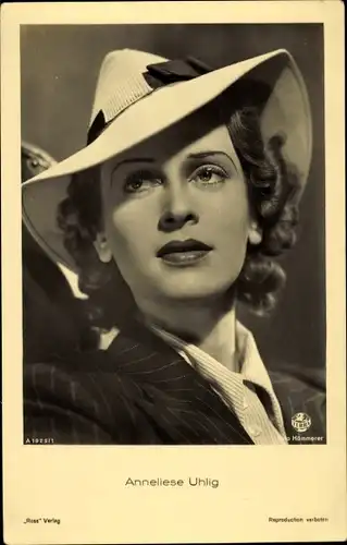 Ak Schauspielerin Anneliese Uhlig, Portrait