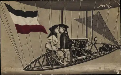 Ak Abstieg, Kinderpaar in einem Luftschiff, Kuss, Flagge