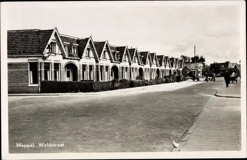 Ak Meppel Drenthe Niederlande, Woldstraat, Reihenhäuser