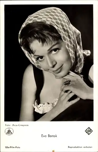 Ak Schauspielerin Eva Bartok, Portrait, Madeleine