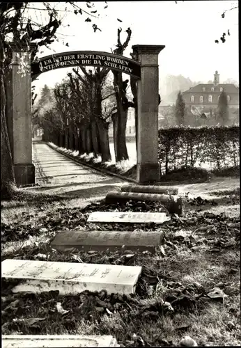 Ak Herrnhut in der Oberlausitz, Eingang zum Gottesacker