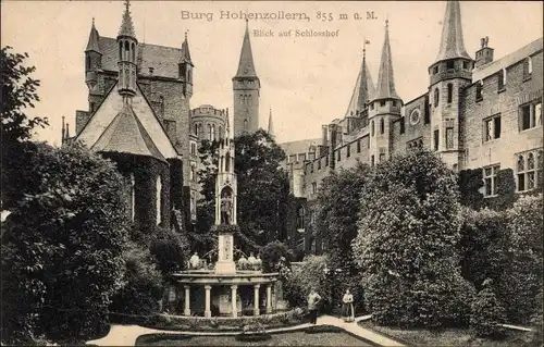 Ak Zimmern Bisingen im Zollernalbkreis, Burg Hohenzollern, Schlosshof