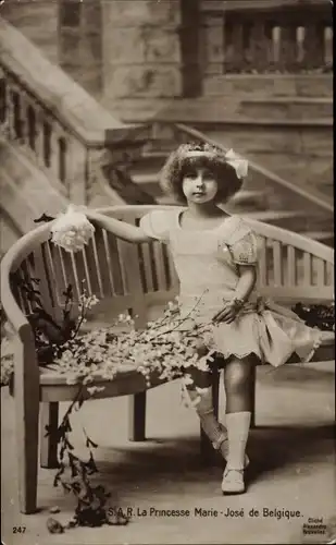 Ak Prinzessin Marie Jose von Belgien, Portrait