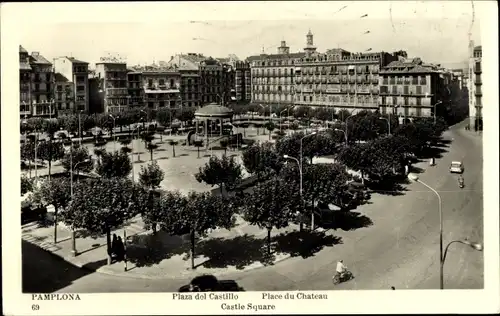 Ak Pamplona Navarra, Plaza del Castillo, Place du Chateau, Castle Square