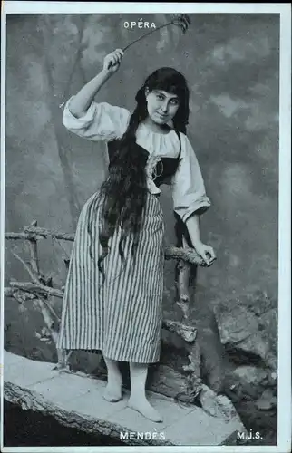 Ak Opernsängerin Mendes, Portrait