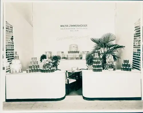 Foto Messestand, Walter Zimmerhöcker, Californischer Bienenhonig, Berlin Wilmersdorf,3. Oktober 1953