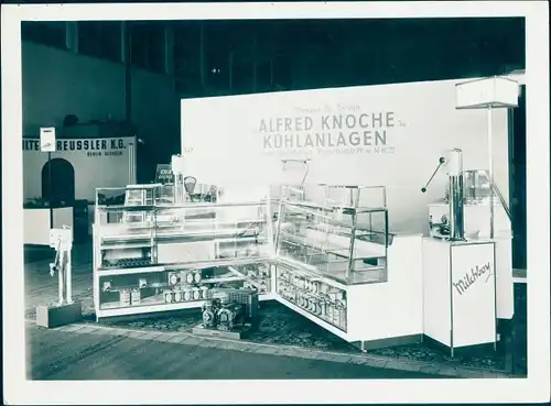 Foto Messestand, Alfred Knoche Kühlanlagen, Milchboy, Reussler KG