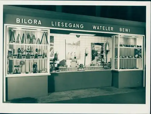 Foto Messestand, Bilora, Liesegang, Wateler, Bewi, Fotoapparate, September 1955
