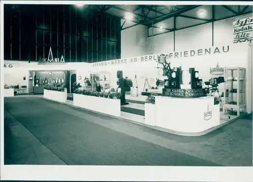 Foto Messestand, Askania Werke AG Berlin Friedenau, 5. Oktober 1950