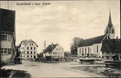 Ak Opfenbach im Allgäu Schwaben, Straßenpartie, Kirche