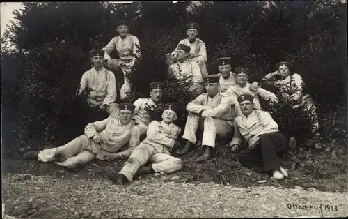 Foto Ak Ohrdruf in Thüringen, Soldaten, Gruppenfoto