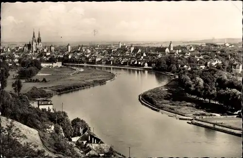 Ak Regensburg an der Donau Oberpfalz, Panorama vom Ort