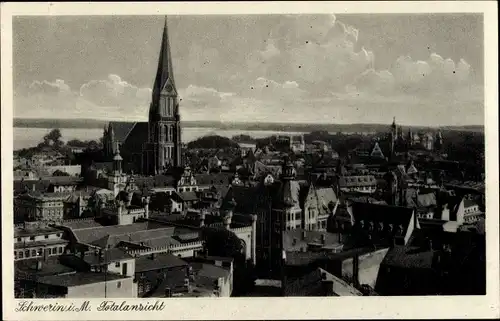 Ak Schwerin in Mecklenburg, Statdbild mit Schloss und Seen