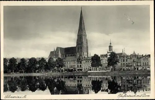 Ak Schwerin in Mecklenburg, Pfaffenteich m. Dom