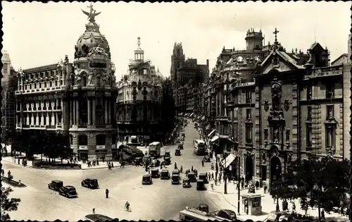 Ak Madrid Spanien, Calle de Alcala y Avenida de Jose Antonio