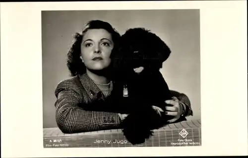 Ak Schauspielerin Jenny Jugo, Portrait mit Schnauzer