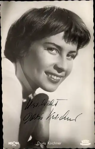 Ak Schauspielerin Doris Kirchner, Schwedenmädel, Portrait, Autogramm