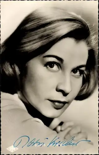 Ak Schauspielerin Doris Kirchner, Portrait, DFH Film, Die verpfuschte Hochzeitsnacht, Autogramm