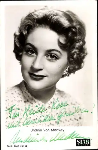 Ak Schauspielerin und Sängerin Undine von Medvey, Portrait, Autogramm