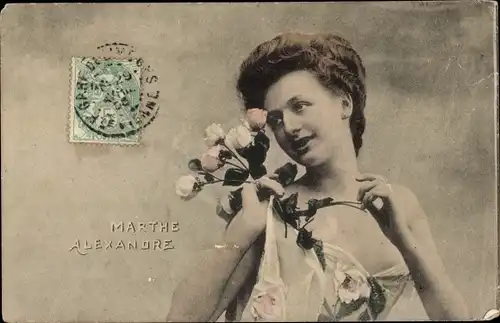 Ak Sängerin Marthe Alexandre, Portrait