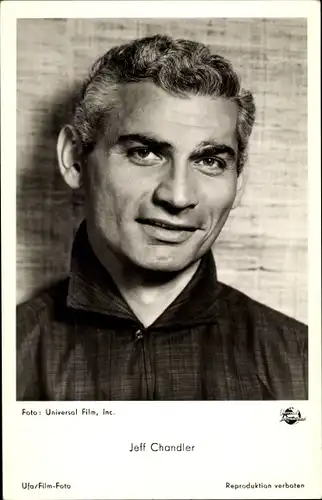 Ak Schauspieler Jeff Chandler, Portrait, Ufa Film