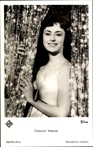 Ak Schauspielerin Caterina Valente, Portrait